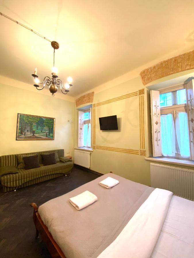 Квартира В Центрі На Вулиці Валова 21 Lviv Luaran gambar