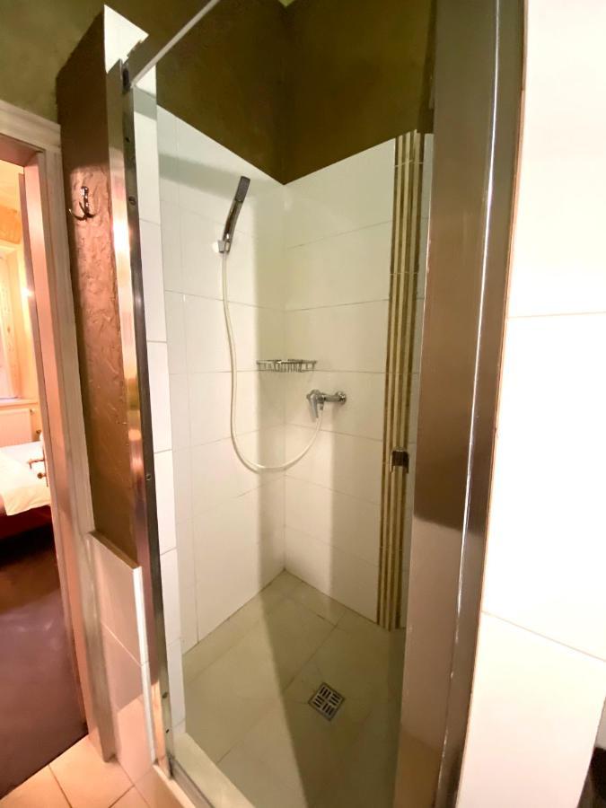 Квартира В Центрі На Вулиці Валова 21 Lviv Luaran gambar